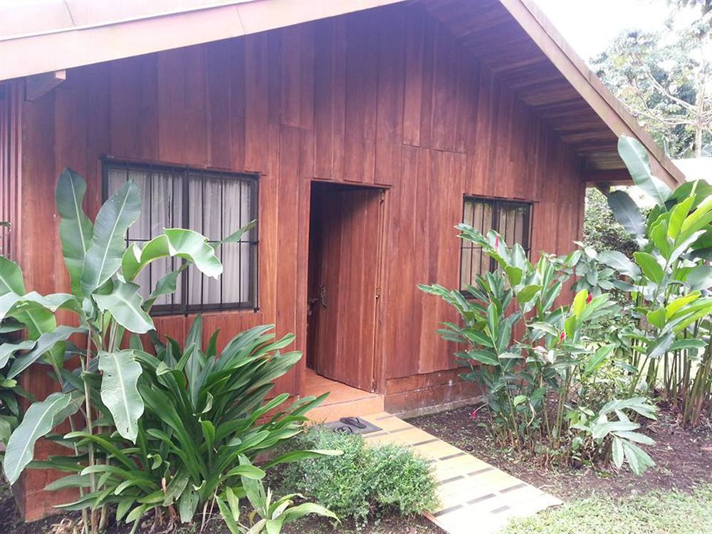 Cabinas La Catarata La Fortuna Esterno foto